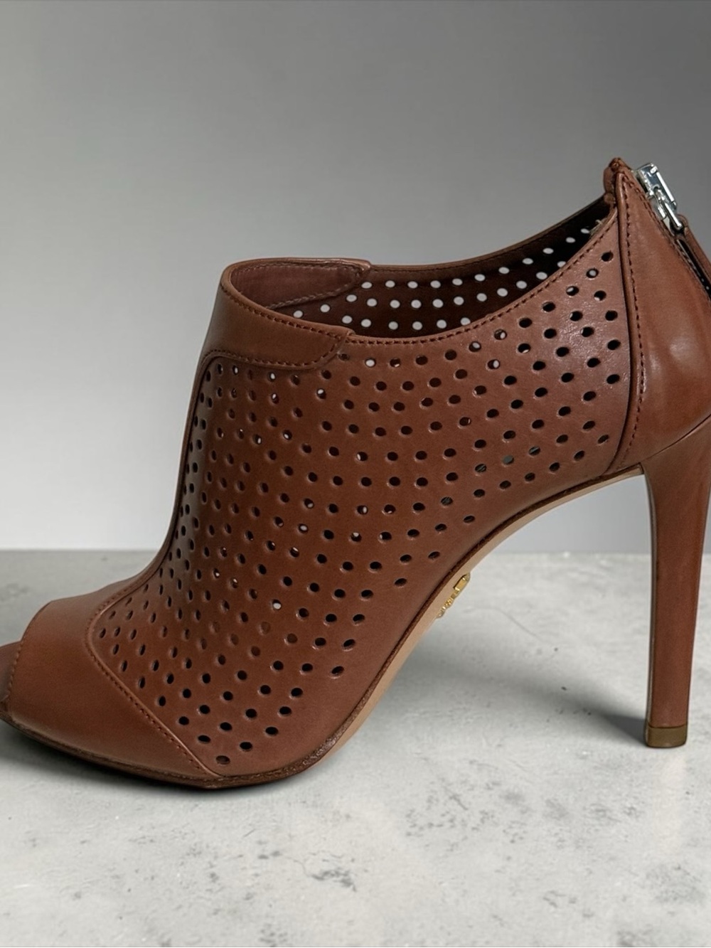 Authentic Prada Tan Perforated Peep-Toe High Heel Booties! Size 5.5 / 35.5 (EU) - Picture 8 of 14
